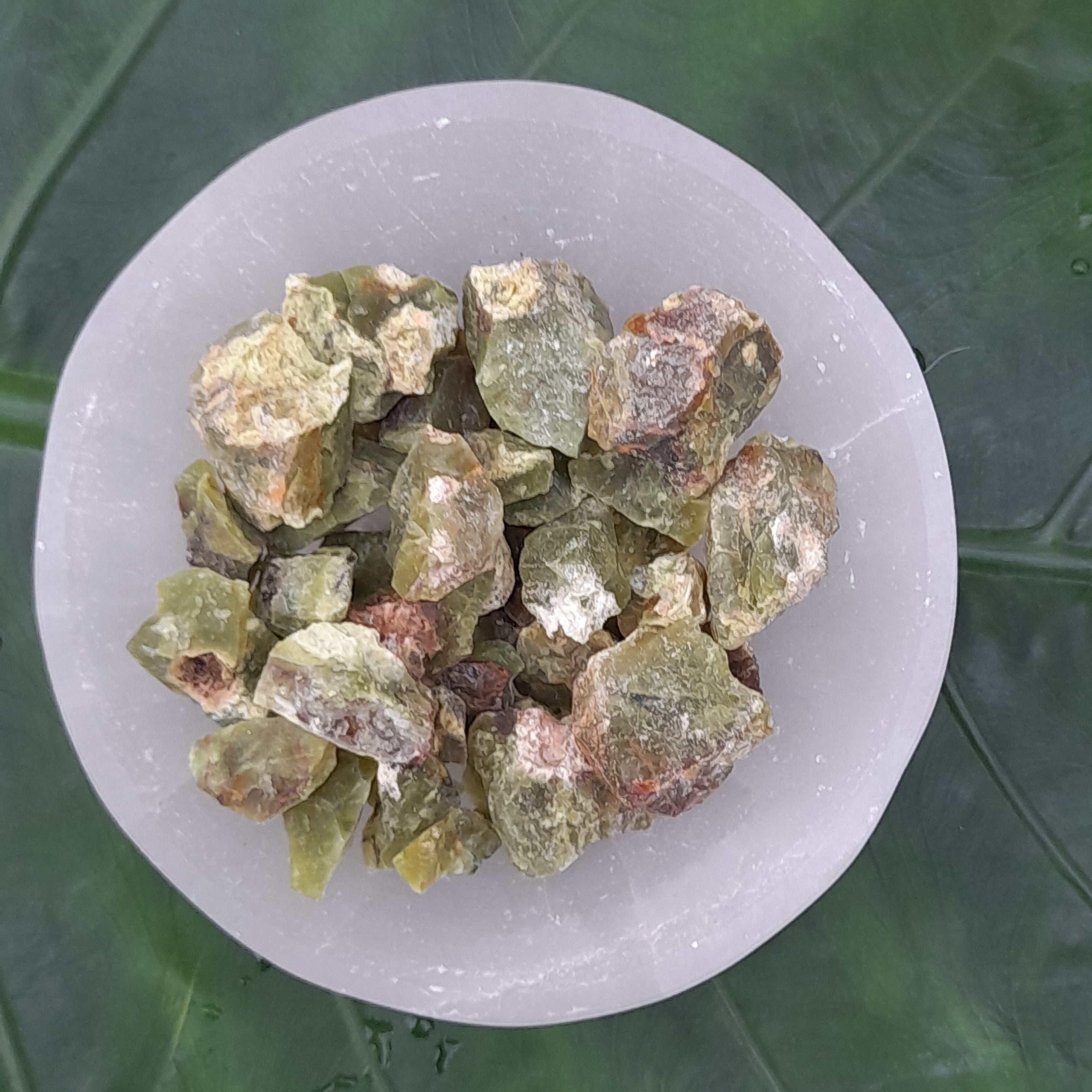 Green Opal raw chips 30g