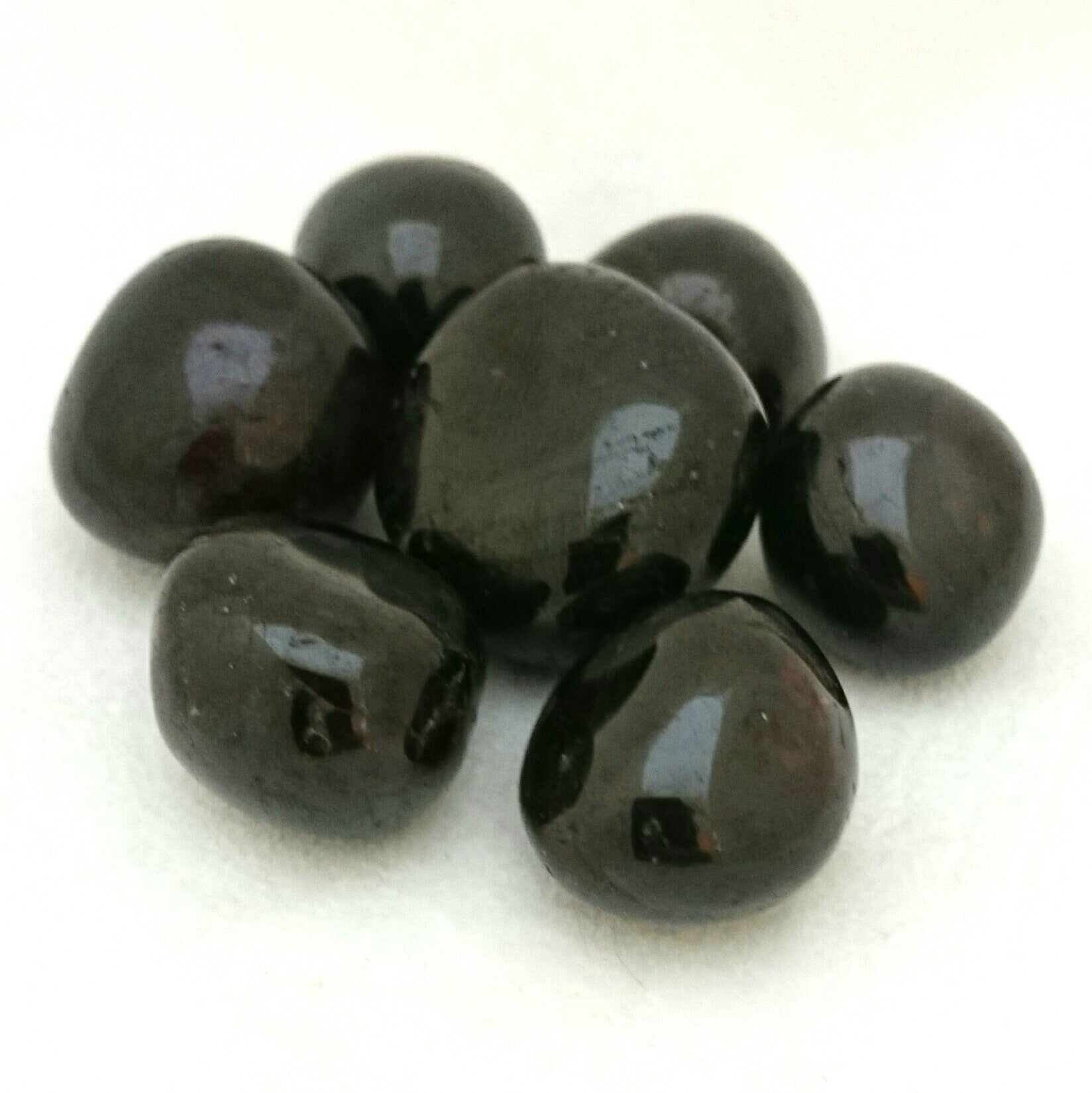 Garnet ~ Tumbled stone (each)